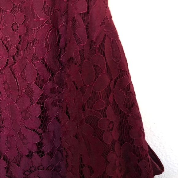 Cranberry Lace top - Picture 3 of 5